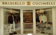 EssilorLuxottica üçüncü rübdə rekord gəlir əldə etdi