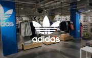 Adidas üçüncü rübdə rekord gəlir əldə etdi