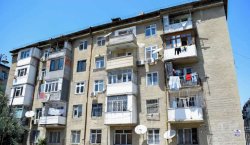 “Xruşovka” tipli evlərə maraq azalır – qiymət artımı zəifdir