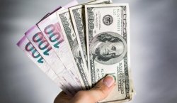 Mərkəzi Bank dollar/manat məzənnəsini sabit saxladı