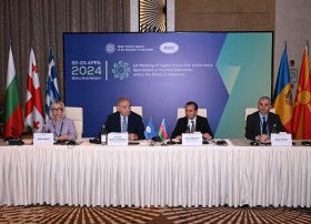 QDİƏT-in turizm üzrə təhsil müəssisələrinin 1-ci görüşündə \