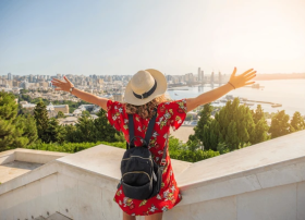 Azərbaycana 171 ölkədən 513,5 min nəfər turist gəlib - STATİSTİKA