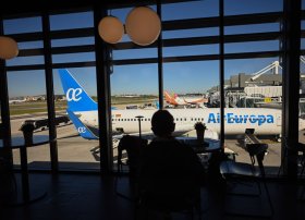 IAG, 400 milyon avroluq Air Europa müqaviləsi üçün Aİ-nin təsdiqini qazanmaq üçün düzəlişlər təklif edir