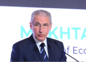 Muxtar Babayev: Aviasiya sahəsində 2030-cu ilə kimi karbon emissiyasının 5% azaldılması hədəflənib