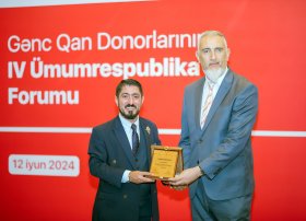 Bank Respublika qan donorluğunda fəal iştirakına görə mükafatlandırılıb