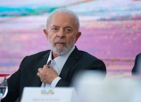 Lula Braziliyanın mərkəzi bankının daimi CPI hədəfinə keçməsini təsdiqləyir