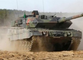 Polşa və Norveç Ukrayna hərbçilərinə "Leopard"larda təlim keçməyə başlayıb
