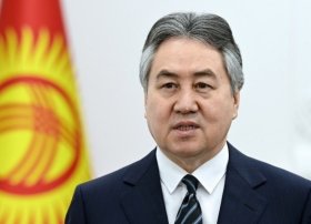 Jeenbek Kulubayev: “Orta Dəhliz Avropaya yüklərin tranzitini sürətləndirə bilər”