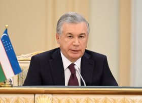 Özbəkistan Tacikistanla yük daşımalarının sadələşdirilməsini təsdiqləyib