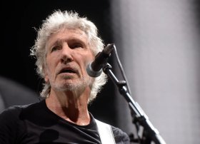 Pink Floyd-un yaradıcısı Uoters Rusiyada konsert verməyə hazır olduğunu açıqlayıb
