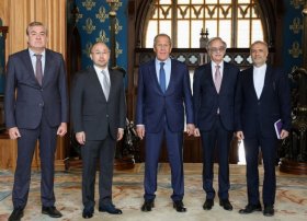 Lavrov Xəzəryanı ölkələrin səfirləri ilə görüş keçirib