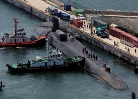 ABŞ-ın nüvə sualtı qayığı Cənubi Koreyanın Busan şəhərinin limanına daxil olub