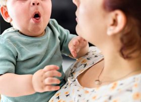 Yeni Zelandiyada göyöskürək epidemiyası elan edilib