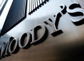 Moody's Argentinanın kredit reytinqini artırdı