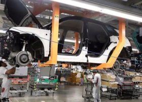 GM, Honda, Nissan, Stellantis ABŞ-ın Kanada və Meksikaya gömrük rüsumlarından ən çox zərər çəkəcək