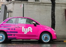 Ride-heiling xidməti Lyft 4-cü rübdə gəlirliliyə qayıtdı