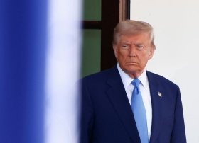 Donald Tramp ABŞ Təhsil Nazirliyini ləğv etməyə hazırlaşır