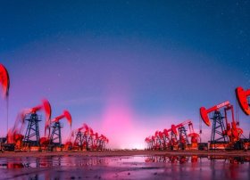 Neftçilər və Energetika Nazirliyi dəmir yolu ilə yanacağın daşınması prioritetinin artırılmasını xahiş edir