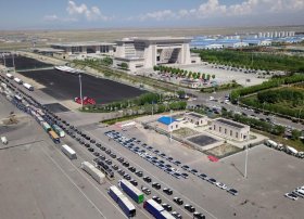 Qazaxıstan və Çin arasında beynəlxalq avtomobil daşımaları sazişi rəsmi qüvvəyə mindiyi açıqlanıb