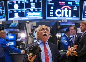 Wall Street 3%-dən çox aşağı açılır