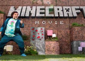 Minecraft filmi keçən həftə sonu Şimali Amerikanın kassasında liderlik edir