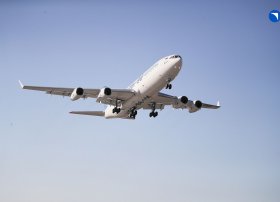 Bangladeş Bakı ilə birbaşa aviareyslər açmağı təklif etdi