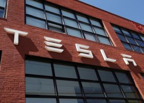 Tesla-nın Böyük Britaniyada başqa,bu ölkədədə satışları kəskin azaldı