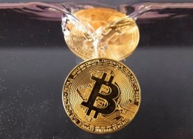 Bitcoin bahalaşdı