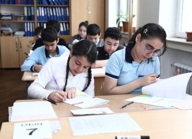 Paytaxtda 50 minə yaxın VI sinif şagirdi monitorinqdə iştirak edib