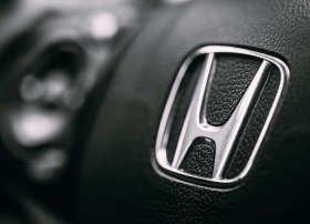 Honda elektrik avtomobillərinə investisiyalarını azaldır