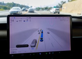 Tesla iyunda ilk özünü idarə edən Model Y-lərini təqdim edəcək
