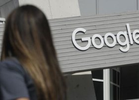 Süni intellekt Google-dan köçür