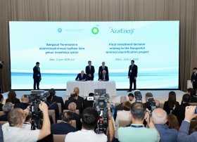 Şəfəq GES və Səngəçal terminalının elektrikləşdirilməsi üzrə yekun investisiya qərarları imzalanıb