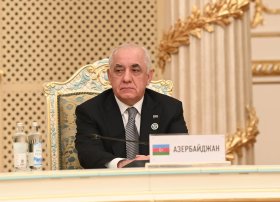 Əli Əsədov MDB Hökumət Başçıları Şurasının üzvlərinin Tacikistan Prezidenti ilə görüşündə iştirak edib