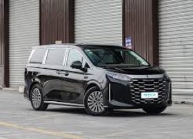 Yeni BYD Xia miniveni ixraca hazırdır