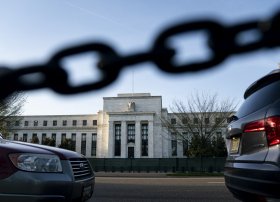 Fed əsas faiz dərəcəsini gözlənildiyi kimi 4,25-4,5% aralığında buraxır