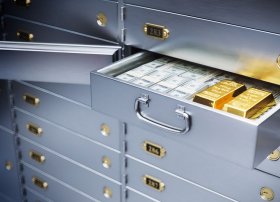 Naxçıvanda banklarda əmanətlərin həcmi 51%-dən çox artıb