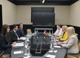 Vergi sahəsində ikitərəfli əməkdaşlıq məsələləri müzakirə olunub