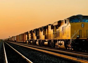 Çinin Tzinxua şəhərindən Azərbaycana ilk yük qatarı yola salınıb