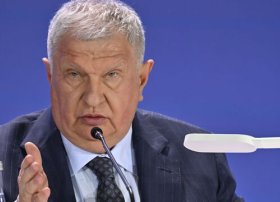 Rosneft-in baş direktoru Seçin: Qızıl və kriptovalyutalara marağın artması