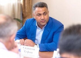 Azərbaycanlı iş adamı Türkiyədə futbol klubunun səhmlərini aldı