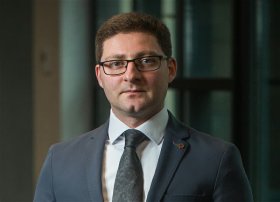 Ani ödənişlər 40%-dən çox artıb, rəqəmsal bankçılıqda dönüş mərhələsindəyik - Mərkəzi Bank rəsmisi