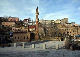 Tarixlə təbiətin qovuşduğu Anadolu incisi Bitlis