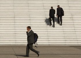 Böyük Britaniyanın PMI indeksi iyunda 48,8-ə yüksəldi