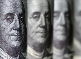 Dolların hakimiyyəti sarsılır? - TƏHLİL