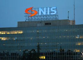 Serbiyanın NIS beşinci dəfə ABŞ-dan sanksiyaların təxirə salınmasını istəyir