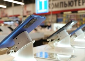 Çinin ikinci rübdə smartfon tədarükü 2,4 faiz azalıb