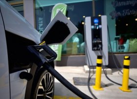 Elektrikli nəqliyyat vasitələrinin şarj rozetkalarının sayının artırılması