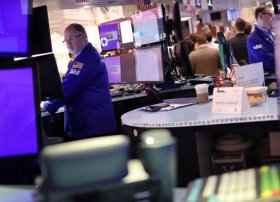 Wall Street Çərşənbə axşamı günü bağlanır, S&P 500 rekord həddə çatır