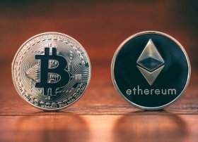 Bitcoin və Ethereum qiymətlərində cüzi eniş qeydə alınıb